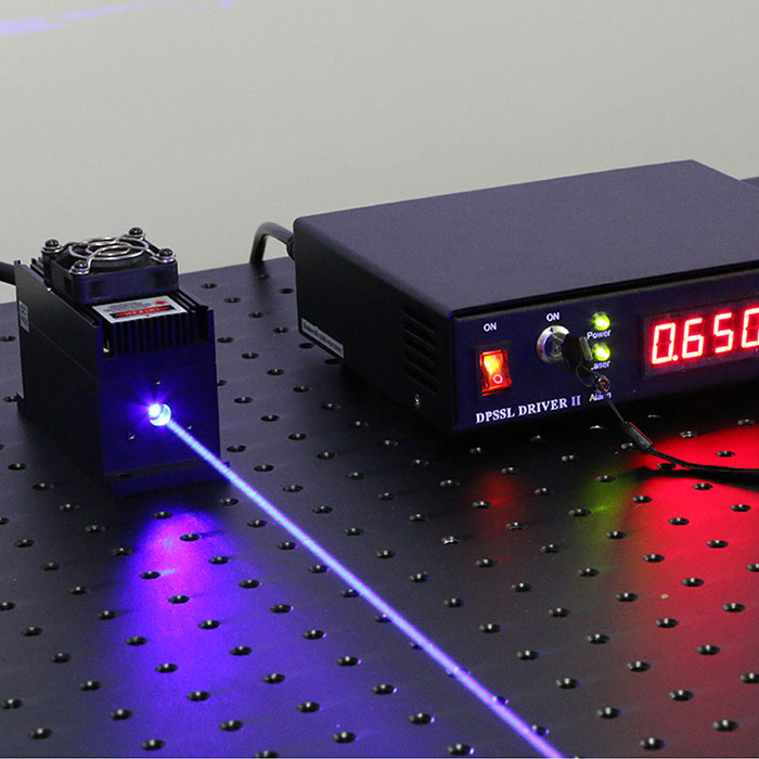 467nm 2500mW Blue مصدر الليزر Diode Laser مع التيار الكهربائي